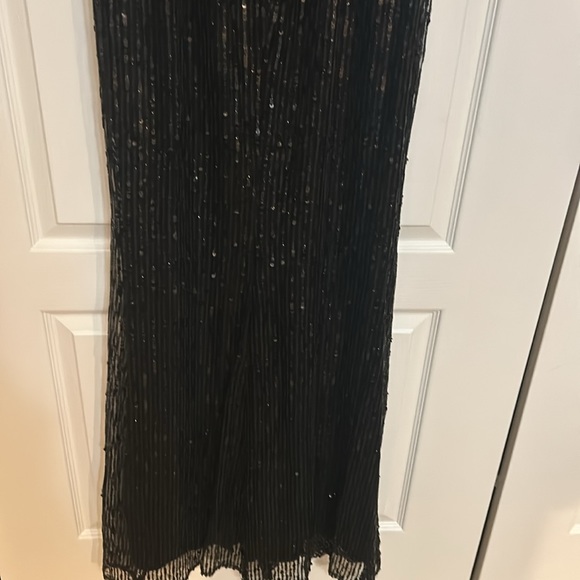 Black sequin and feathers gown - Picture 6 of 6